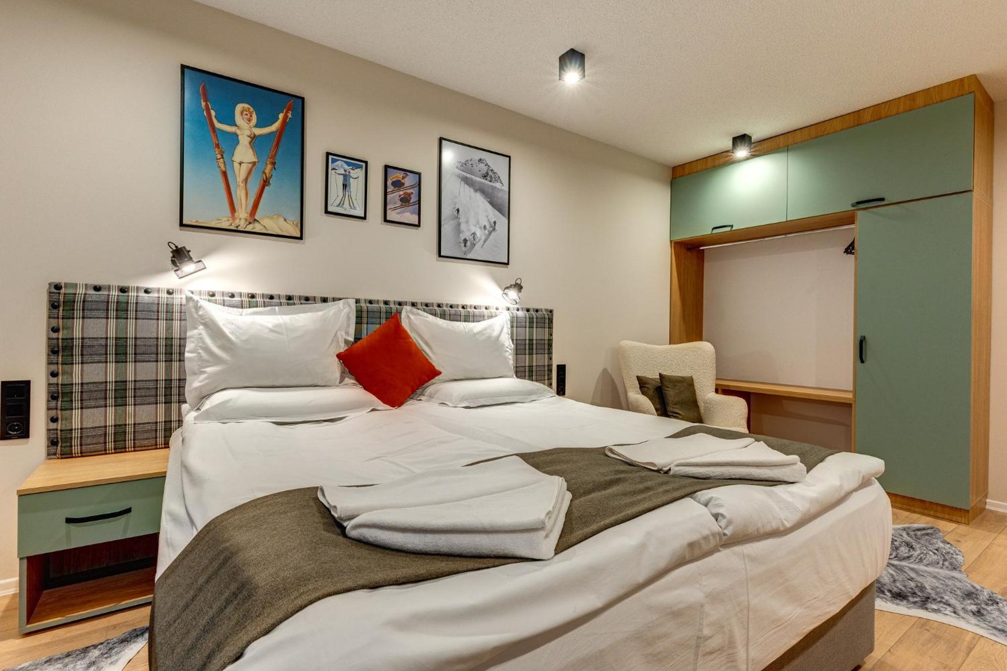 Mountain Lake Hotel Смолян Экстерьер фото