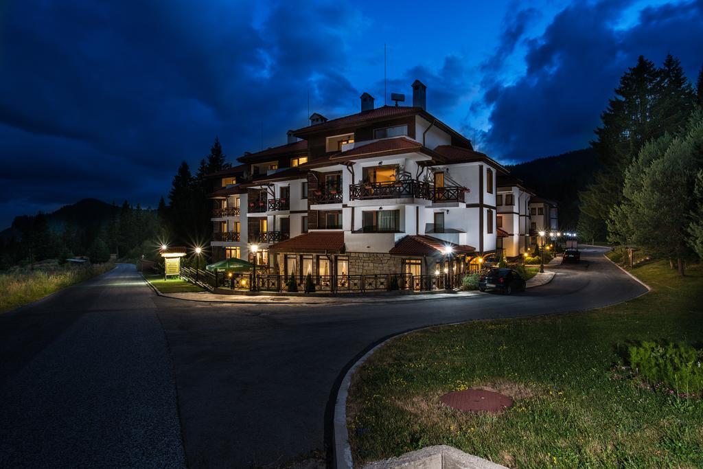 Mountain Lake Hotel Смолян Экстерьер фото