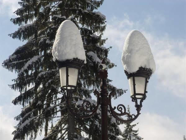 Mountain Lake Hotel Смолян Экстерьер фото